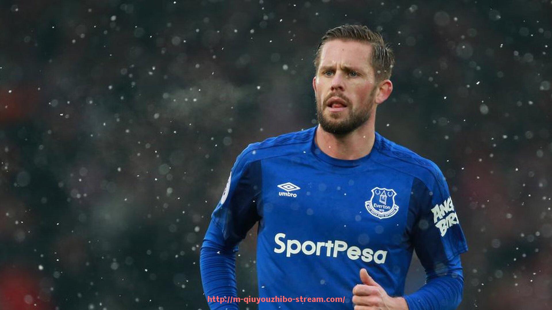 球友体育直播-英超球员注册规则最新截止时间与政策解读